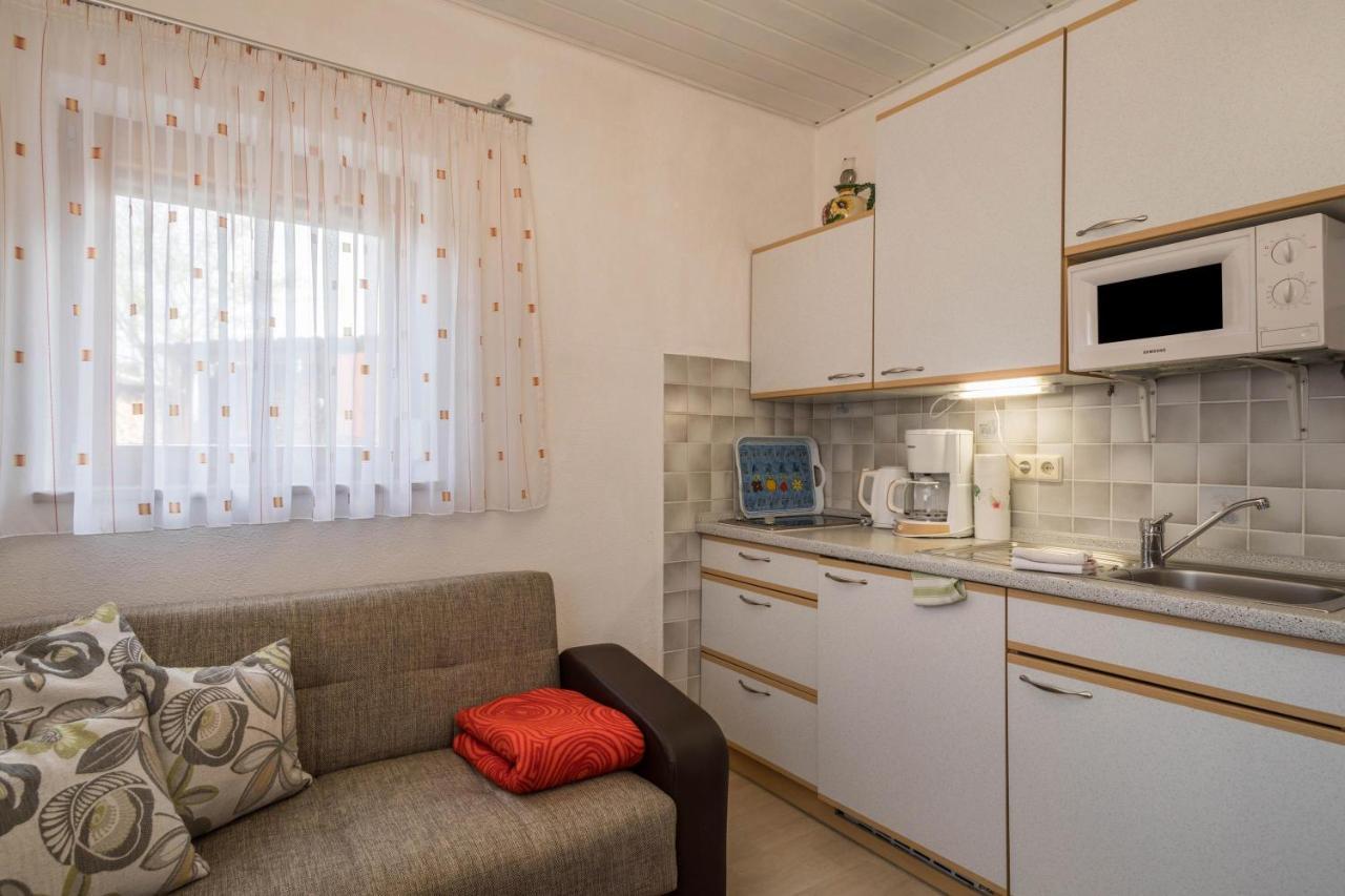 Haus Schneider Apartment เครสส์บรอนน์ อัม โบเดนเซ ภายนอก รูปภาพ